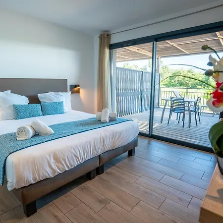 Pierre & Premium Les Terrasses D'arsella 5*