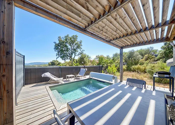 Aparthotel Pierre & Premium Les Terrasses D'arsella