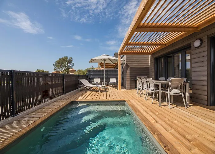 Aparthotel Pierre & Premium Les Terrasses D'arsella 5*