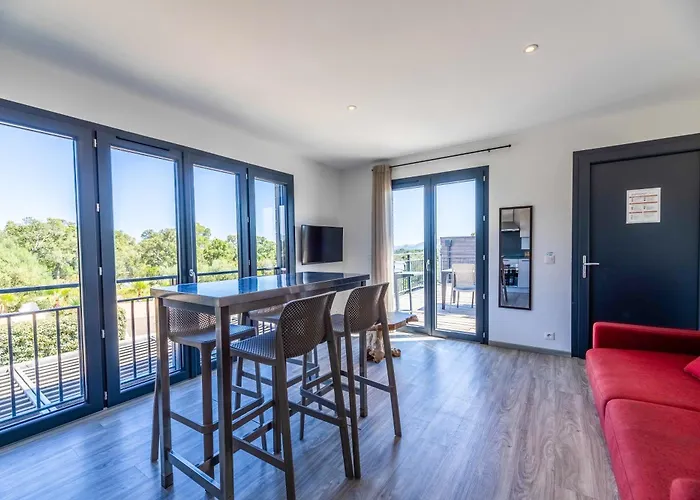 Pierre & Premium Les Terrasses D'arsella 5* Porto-Vecchio (Corsica)